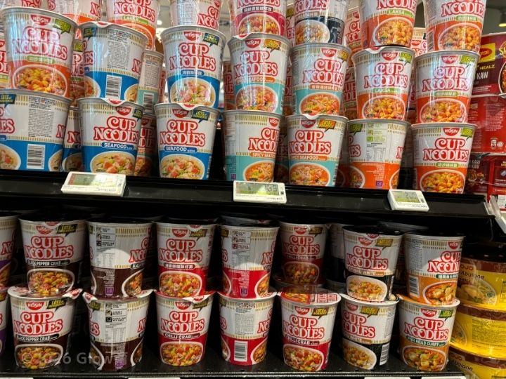 シンガポール限定カップヌードル