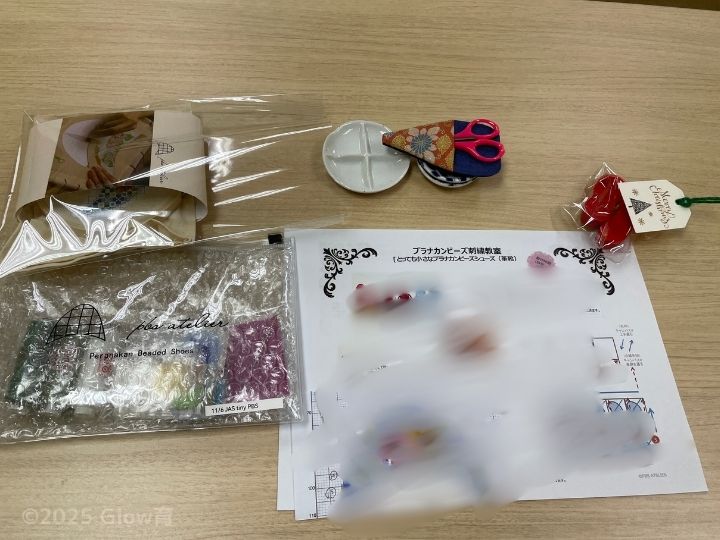 プラナカンビーズ刺繍体験の様子