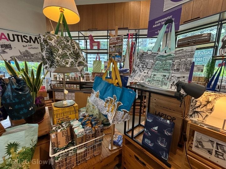 アート・ファカルティの店内