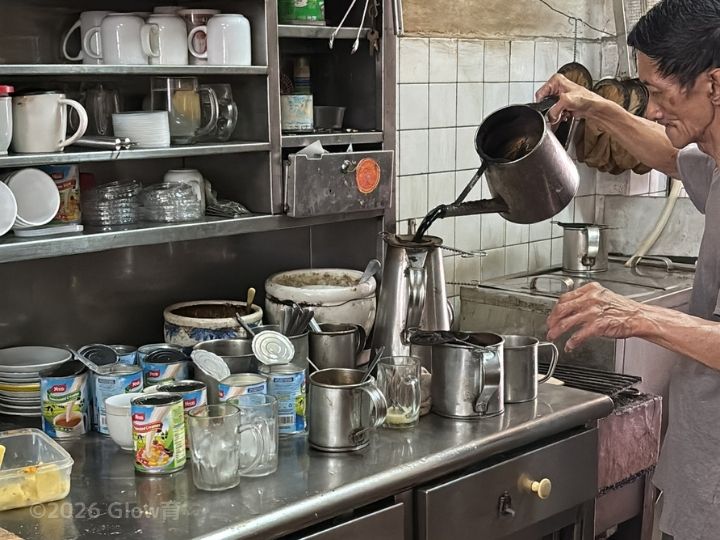 ヒープ・セン・リョンの店内