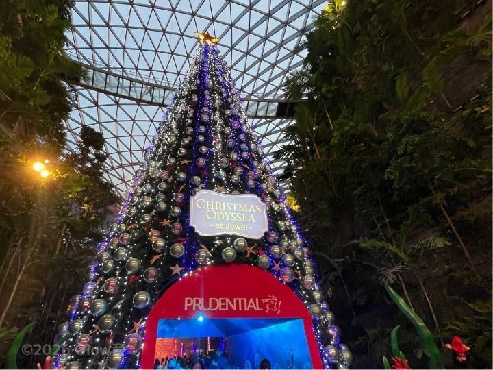 チャンギ空港のクリスマスの飾りつけ